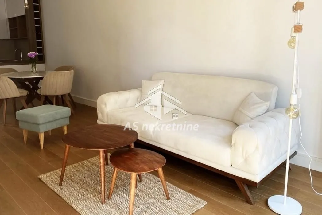 Rent, two bedroom apartment, 62m², Savski Venac, Beograd