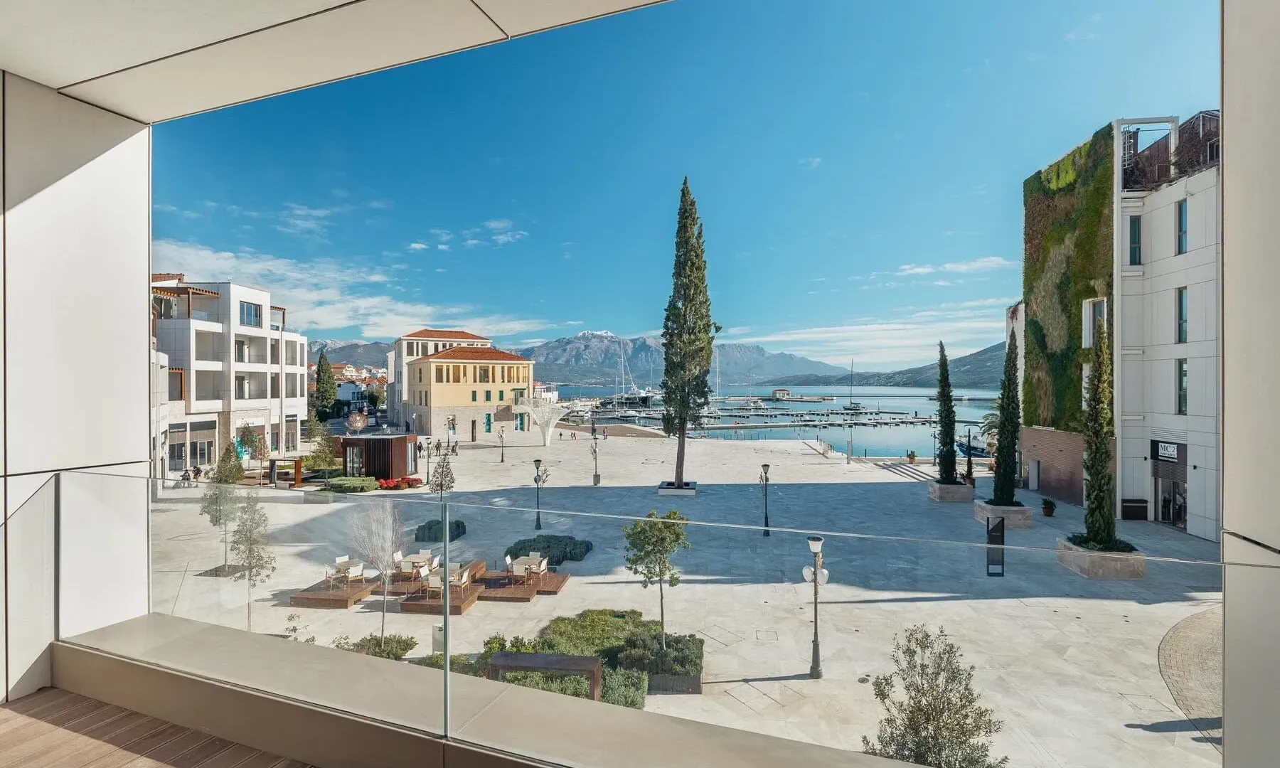 Prodaja, jednosoban stan, 82m², Portonovi, Herceg Novi