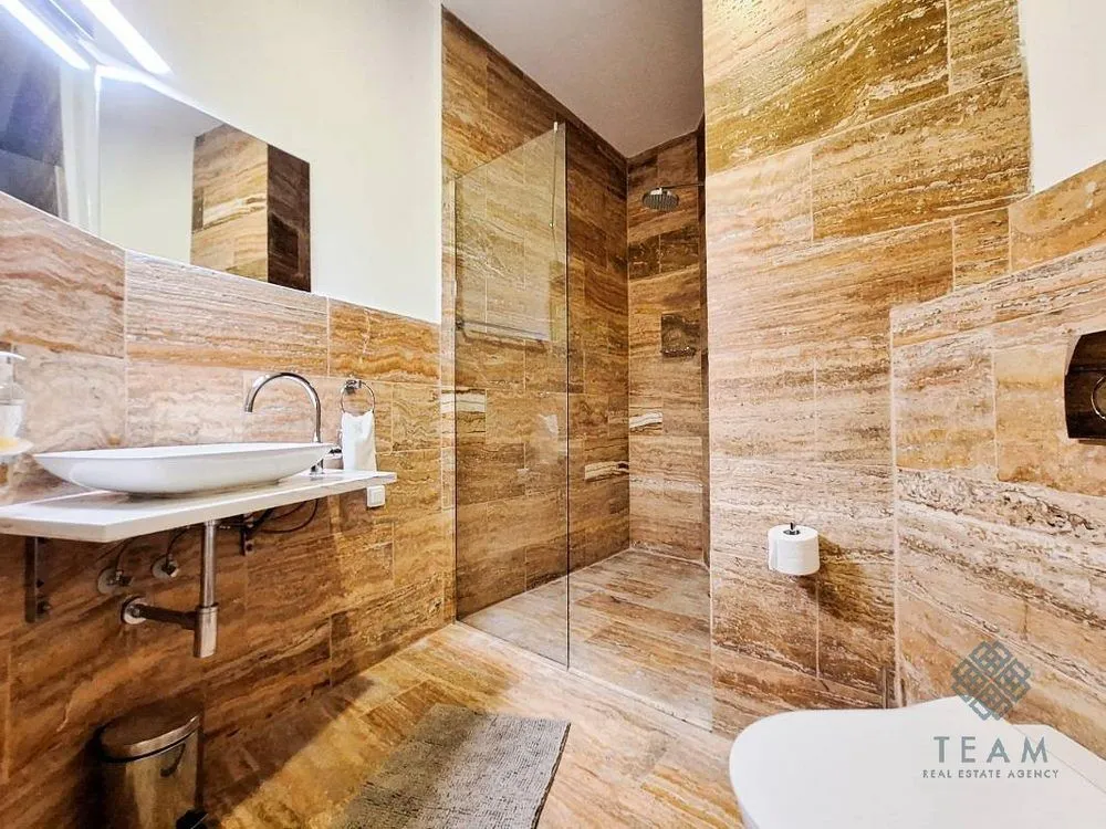 Rent, house, 140m², Reževići, Budva
