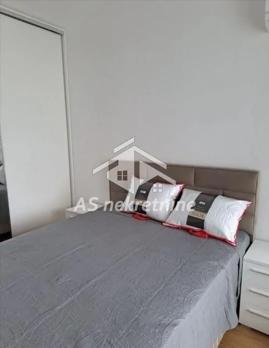 Rent, two bedroom apartment, 60m², Novi Beograd Blok 65, Novi Beograd Sve Podlokacije
