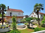 Sale, house, 377m², Seljanovo, Tivat - image 1