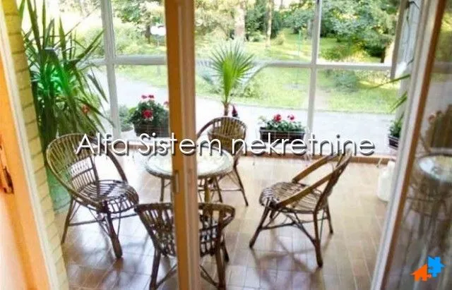 Rent, four bedroom apartment, 123m², Savski Venac, Beograd
