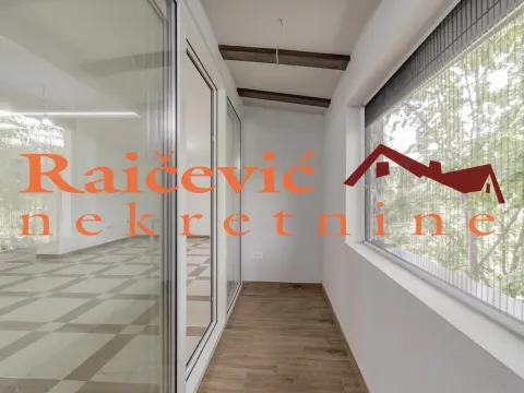 Sale, three bedroom apartment, 83m², Profesorska Kolonija, Palilula Sve Podlokacije - image 8