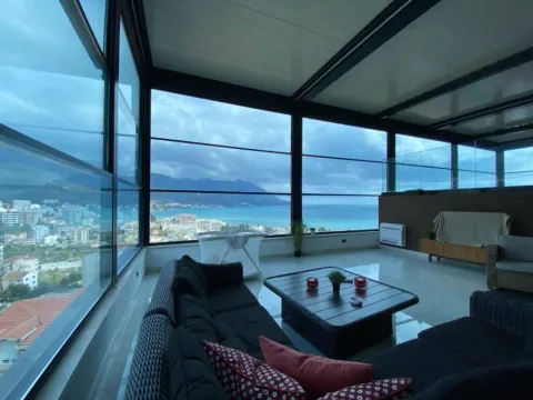 Sale, five bedroom apartment, 300m², Boreti, Budva