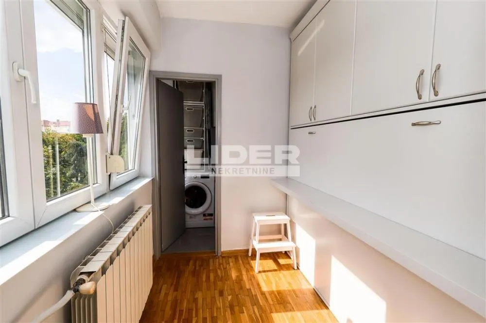 Rent, one bedroom apartment, 47m², Neimar, Vračar Sve Podlokacije