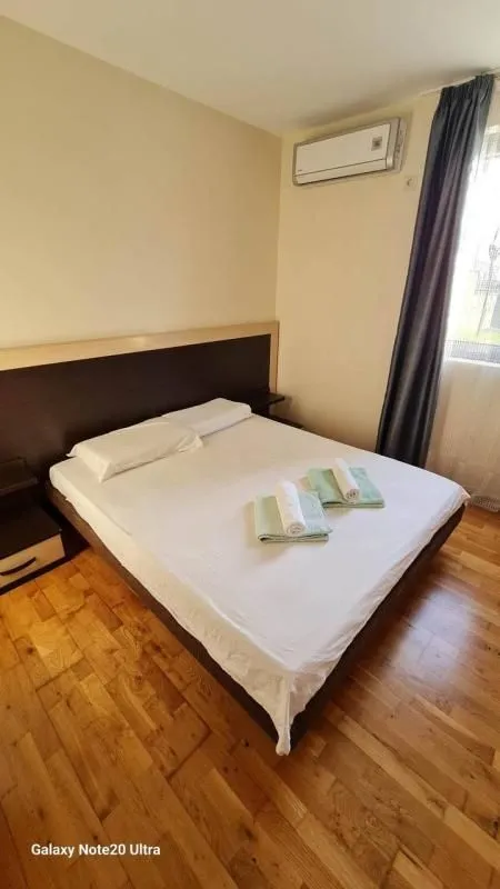 Prodaja, dvosoban stan, 75m², Pržno, Budva