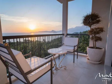 Sale, house, 650m², Reževići, Budva - image 10