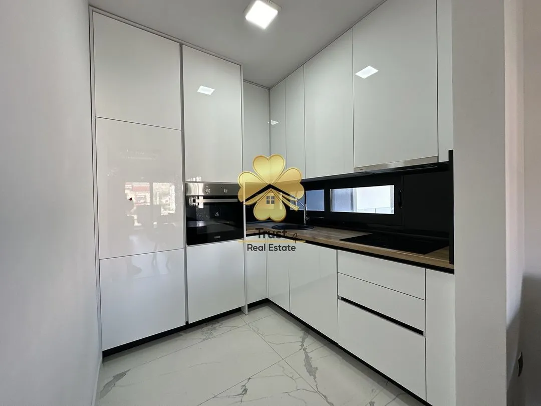 Rent, three bedroom apartment, 130m², Blok 9, Podgorica