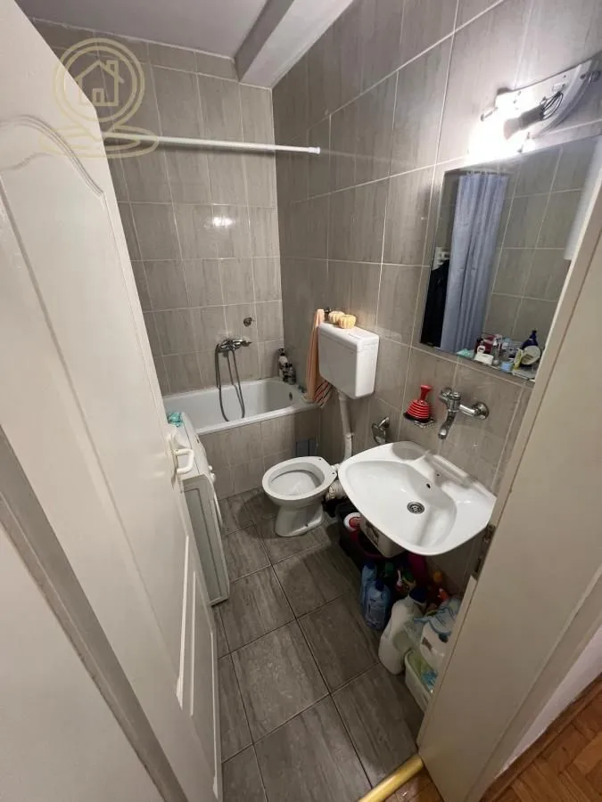 Prodaja, jednosoban stan, 35m², Detelinara, Novi Sad Sve Podlokacije