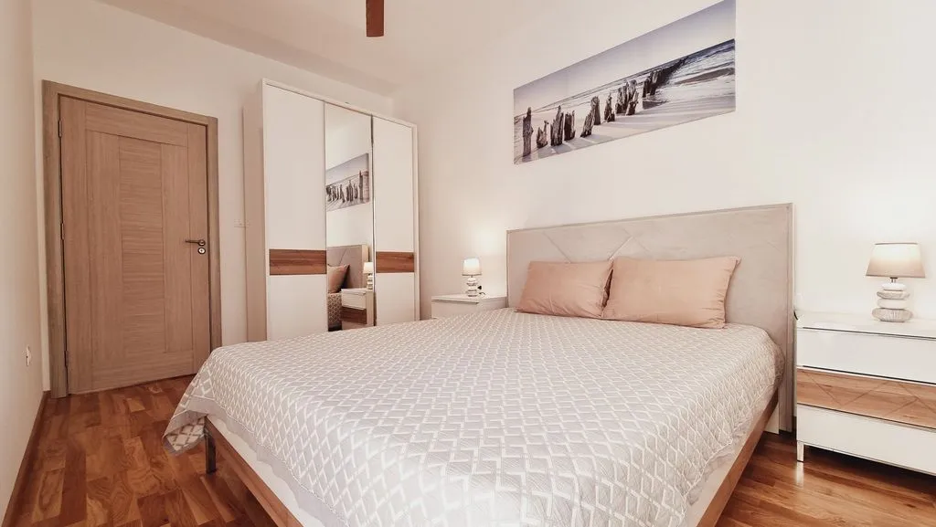 Sale, two bedroom apartment, 48m², Bečići, Budva