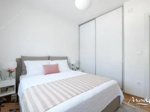 Sale, two bedroom apartment, 63m², Tivat, Crna Gora - image 3