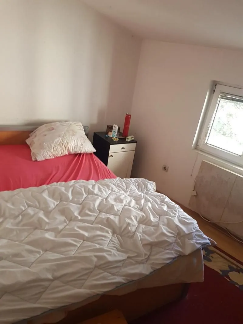 Prodaja, kuća, 81m², Zemun Kalvarija, Zemun Sve Podlokacije