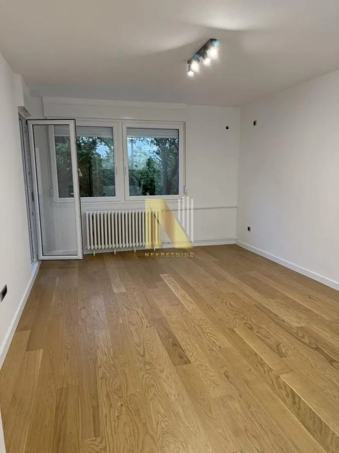 Sale, two bedroom apartment, 48m², Avijatičarsko naselje, Novi Sad Sve Podlokacije