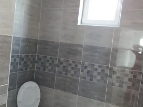 Izdavanje, poslovni prostor, 400m², Altina, Beograd - image 4