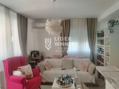 Sale, three bedroom apartment, 59m², Zvezdara Sve Podlokacije, Beograd - image 8