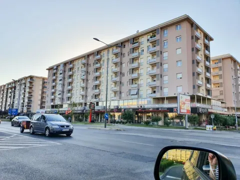 Rent, two bedroom apartment, 68m², City Kvart, Podgorica - image 13