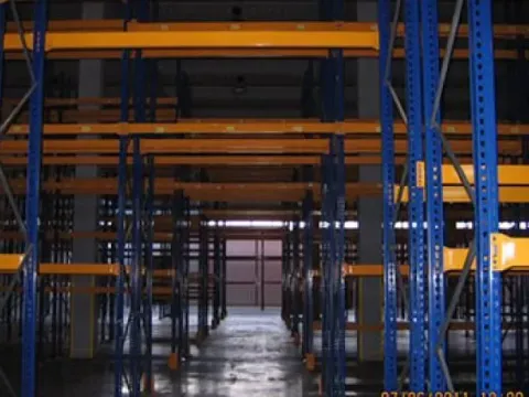 Izdavanje, poslovni prostor, 2550m², Leštane, Grocka - image 5