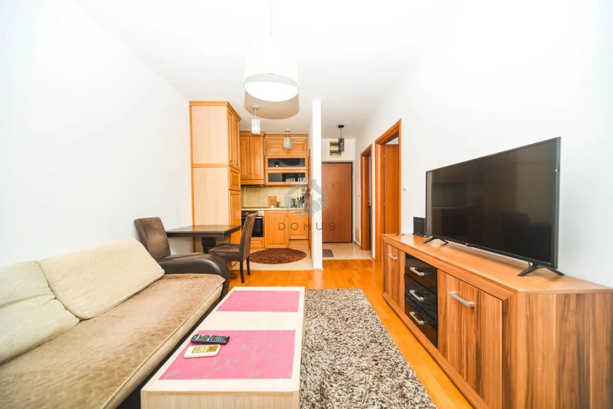Rent, one bedroom apartment, 40m², Pobrežje, Podgorica