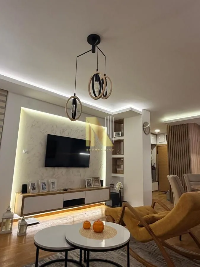Prodaja, trosoban stan, 67m², Detelinara, Novi Sad Sve Podlokacije