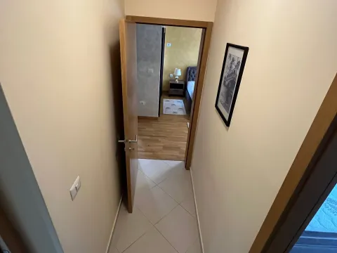 Rent, two bedroom apartment, 70m², City Kvart, Podgorica - image 10