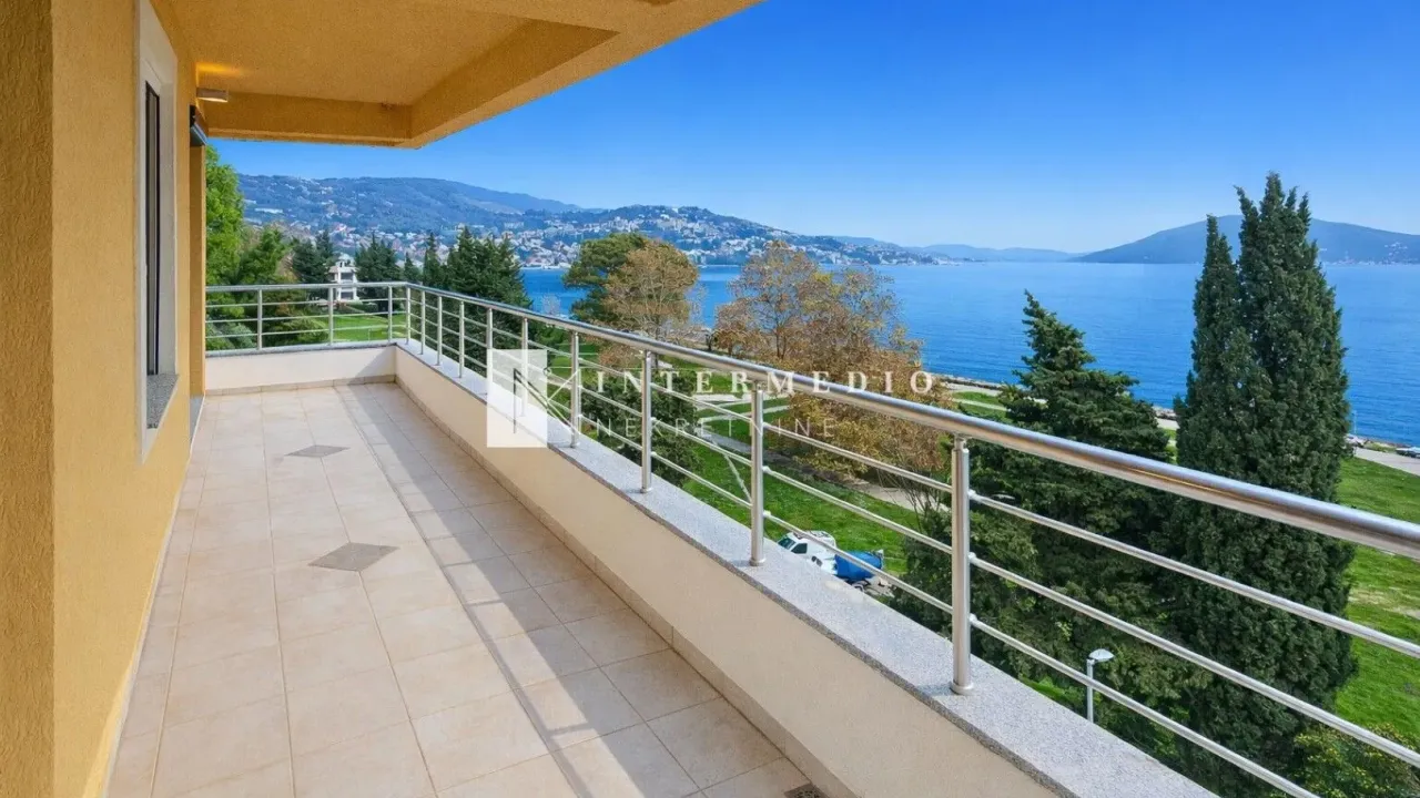 Prodaja, jednosoban stan, 60m², Igalo, Herceg Novi
