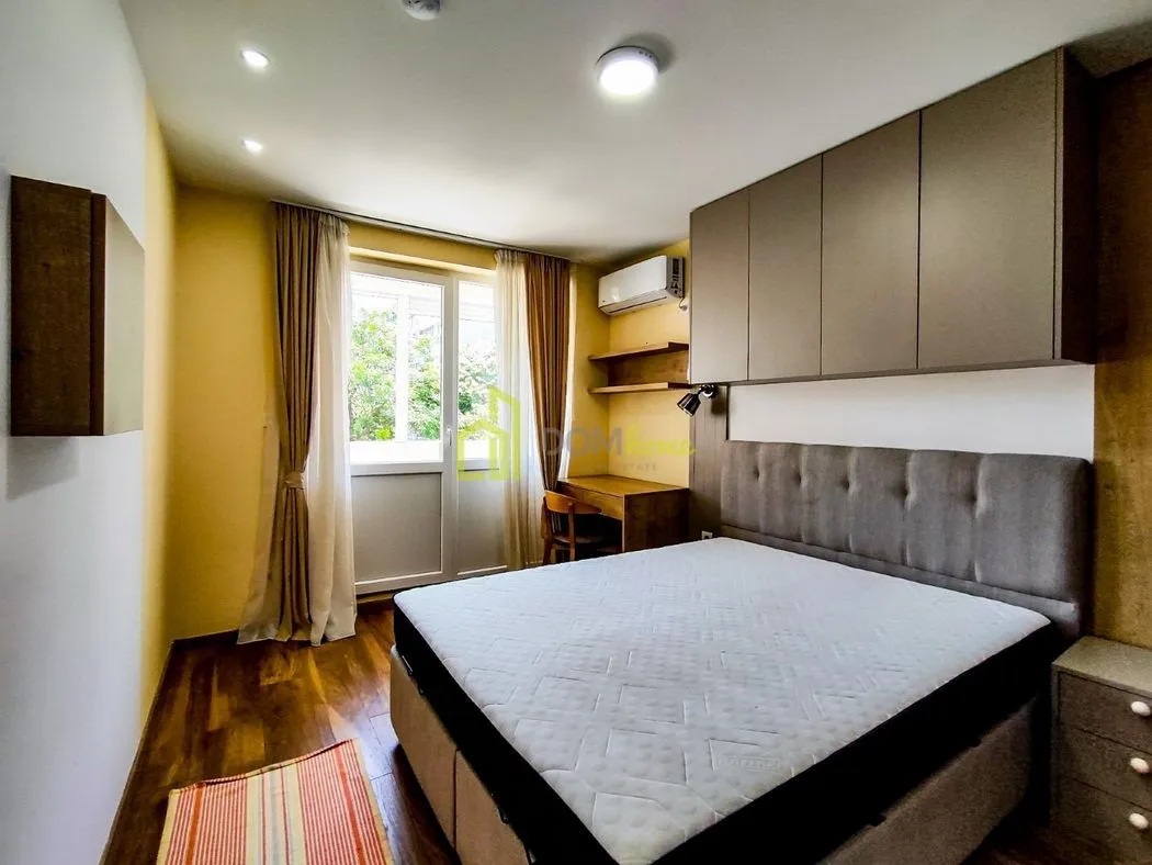Prodaja, trosoban stan, 89m², Autobuska stanica, Podgorica