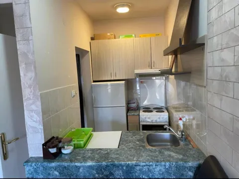 Sale, one bedroom apartment, 40m², Budva, Crna Gora - image 12
