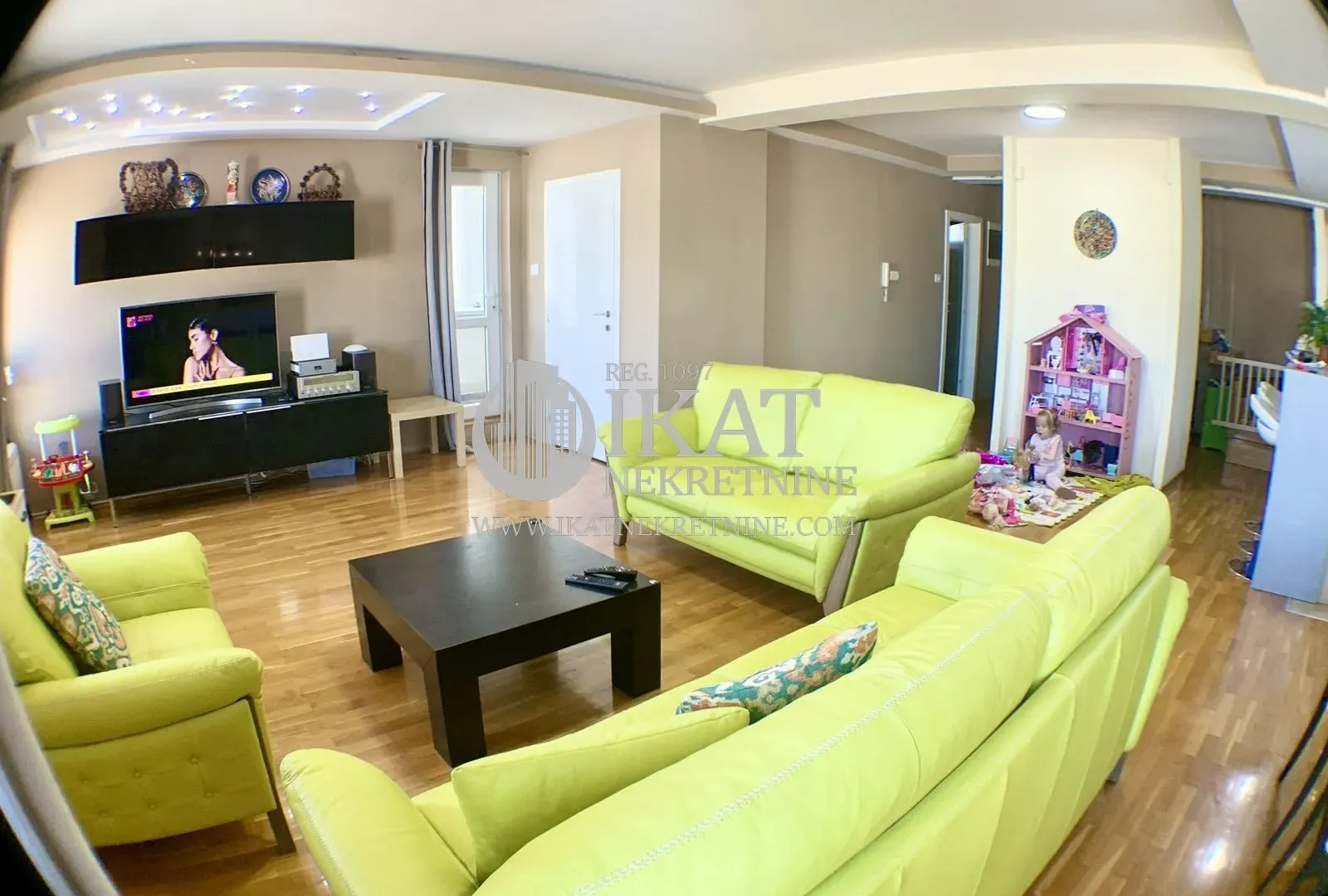 Sale, four bedroom apartment, 157m², Lion, Zvezdara Sve Podlokacije