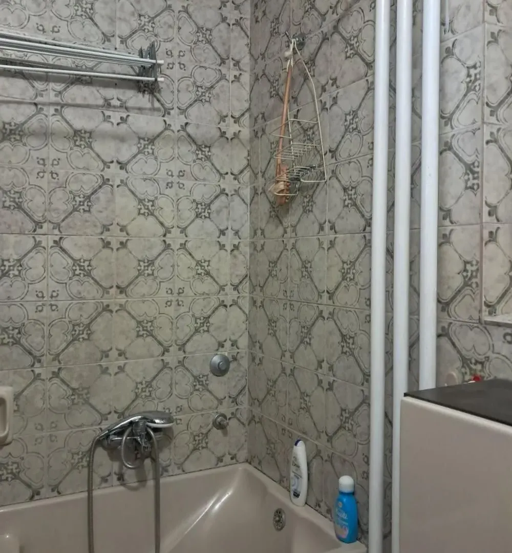 Prodaja, trosoban stan, 68m², Novi Beograd Blok 1 Fontana, Novi Beograd Sve Podlokacije