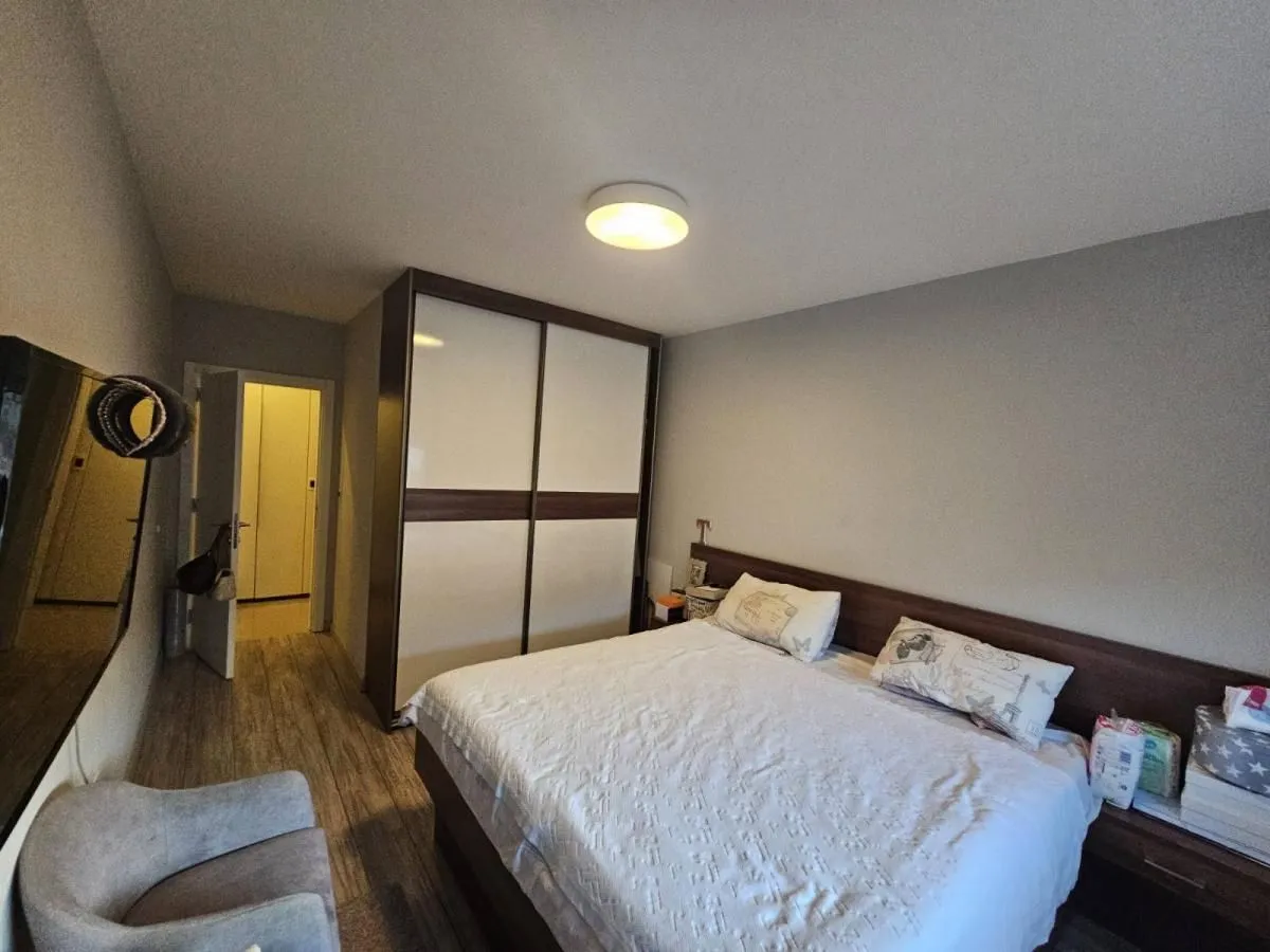 Prodaja, trosoban stan, 65m², Sajmište, Novi Sad