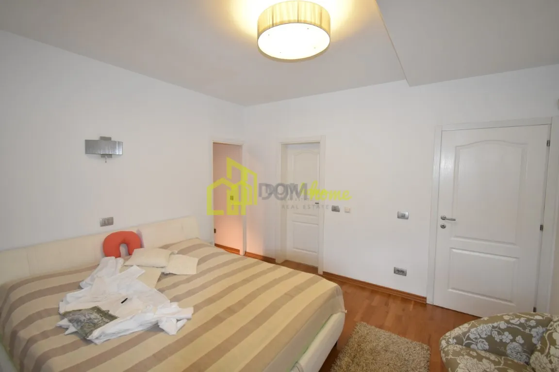 Prodaja, kuća, 212m², Donji Kokoti, Podgorica
