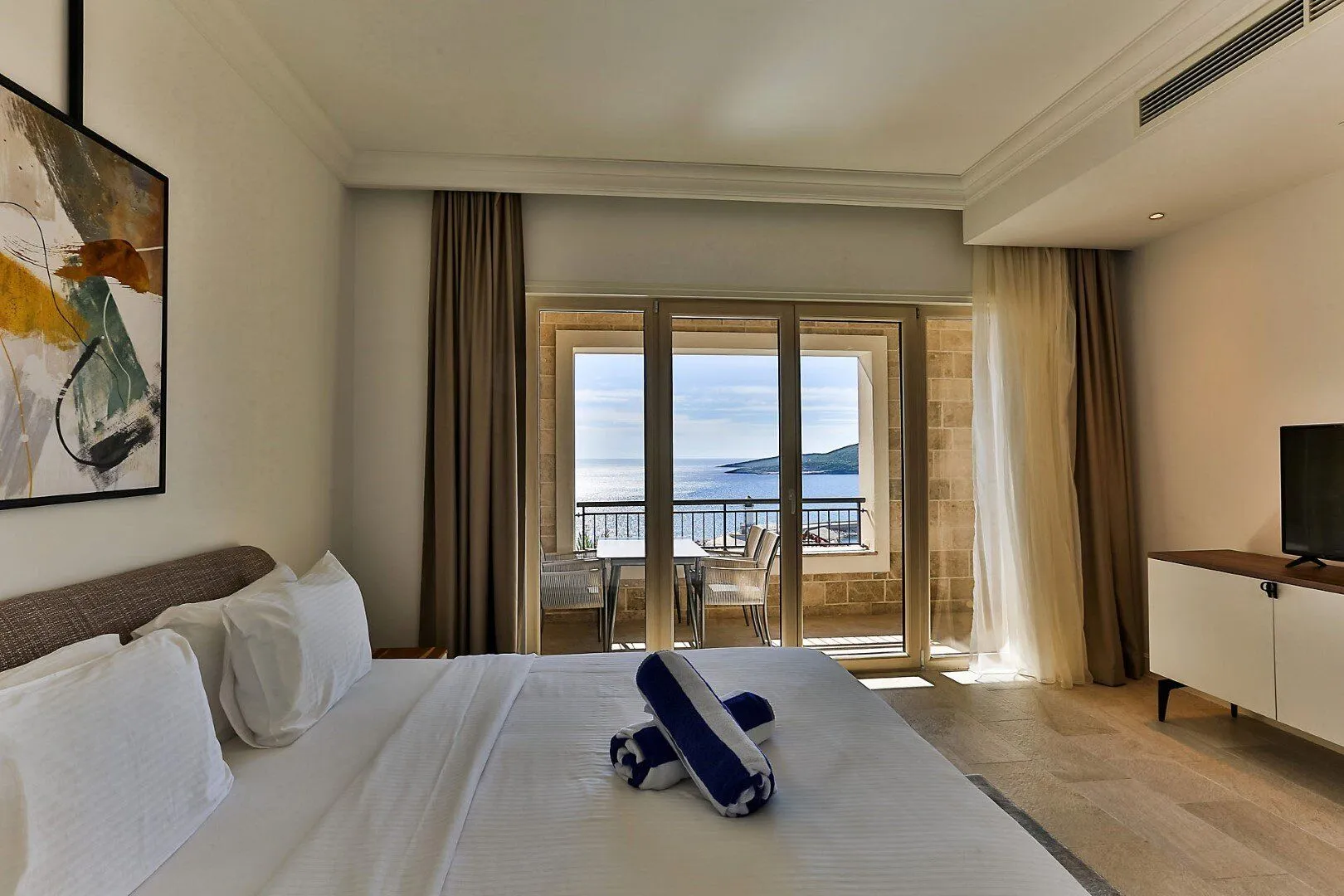 Prodaja, dvosoban stan, 126m², Kotor, Crna Gora