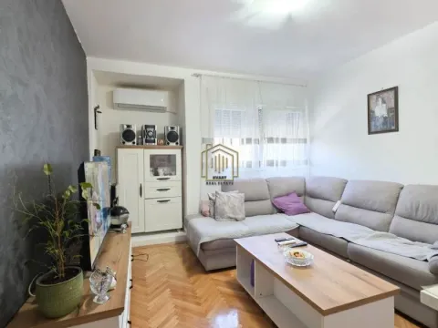 Prodaja, jednosoban stan, 40m², Zabjelo, Podgorica - image 1