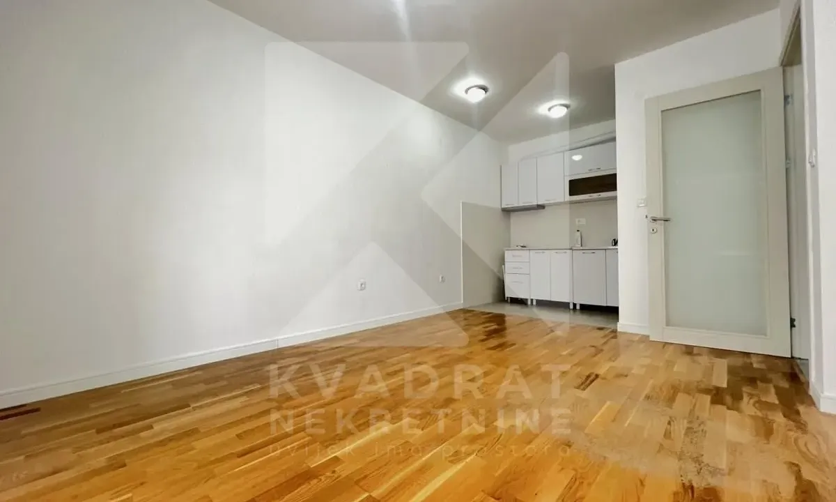 Rent, one bedroom apartment, 40m², Tuški Put, Podgorica
