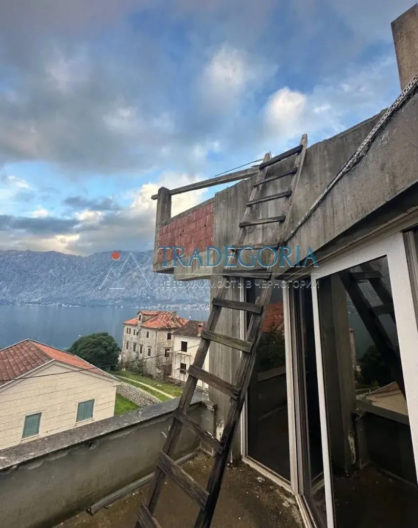 Prodaja, kuća, 516m², Prčanj, Kotor