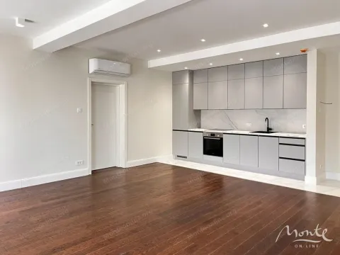 Prodaja, trosoban stan, 158m², Đenovići, Herceg Novi - image 2