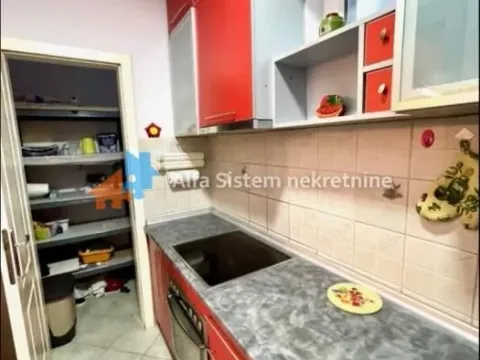 Izdavanje, trosoban stan, 65m², Zvezdara Sve Podlokacije, Beograd - image 8