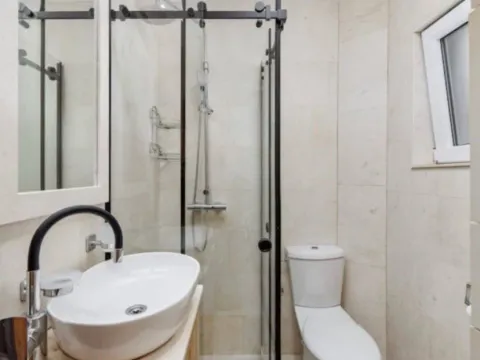 Izdavanje, jednosoban stan, 54m², Seljanovo, Tivat - image 4