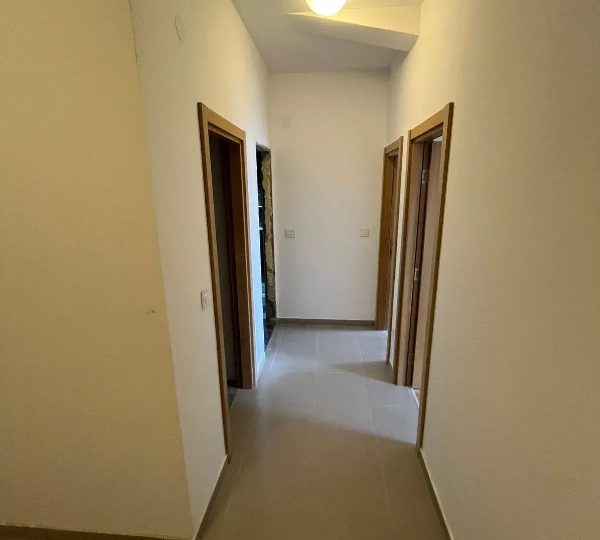 Prodaja, dvosoban stan, 72m², Stari Aerodrom, Podgorica