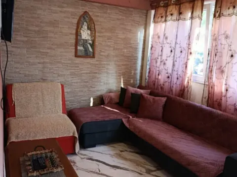 Izdavanje, jednosoban stan, 50m², Mrčevac, Tivat - image 4