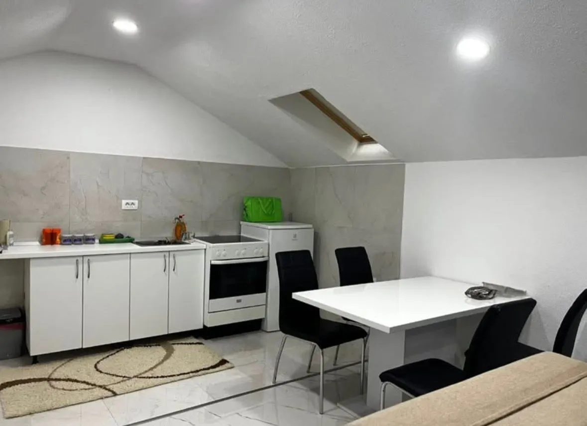 Prodaja, dvosoban stan, 80m², Zabjelo, Podgorica