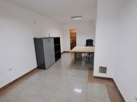 Sale, office space, 22m², Centar, Podgorica - image 3