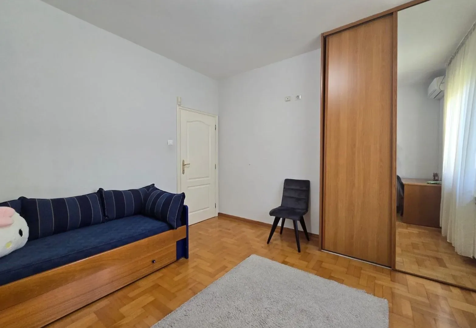 Rent, three bedroom apartment, 114m², Pod Goricom, Podgorica