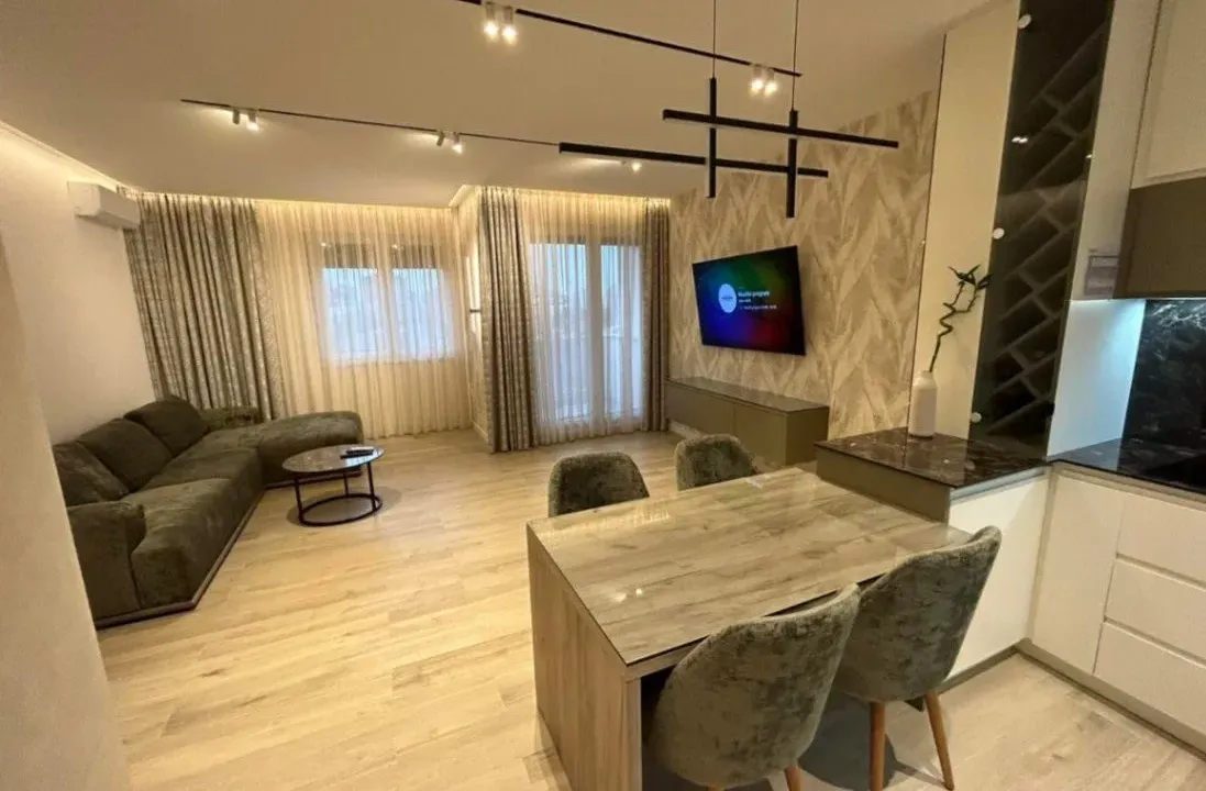 Prodaja, trosoban stan, 78m², Filmski Grad, Beograd
