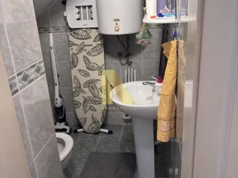 Prodaja, trosoban stan, 48m², Adamovićevo Naselje, Novi Sad Sve Podlokacije - image 9