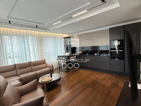 Izdavanje, trosoban stan, 90m², Savski Venac, Beograd - image 7