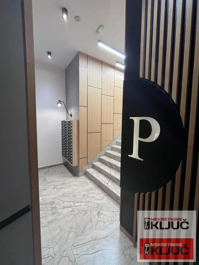 Prodaja, dvosoban stan, 44m², Avijatičarsko naselje, Novi Sad Sve Podlokacije