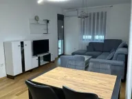 Izdavanje, jednosoban stan, 48m², City Kvart, Podgorica - image 4