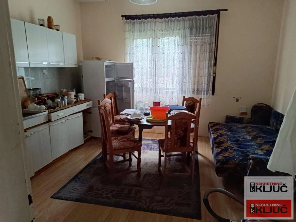 Prodaja, kuća, 168m², Sremski Karlovci, Novi Sad