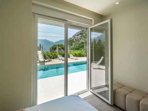 Prodaja, kuća, 250m², Orahovac, Kotor - image 20